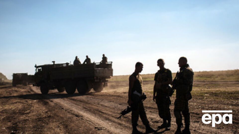 На фронте сейчас возникла оперативная пауза, заявил журналист Бутусов