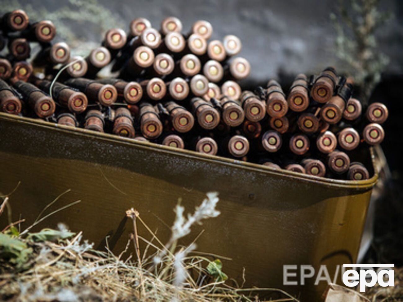 На рынке в Донецкой области можно купить оружие и патроны