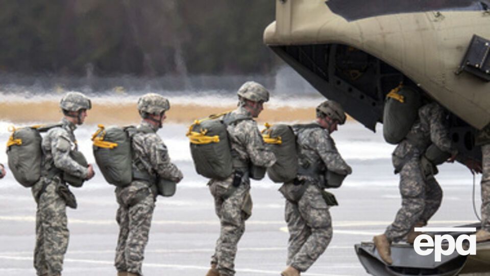 В Ирак отправили еще одну группу военных США