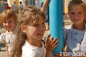 В Славянске дети пошли в школу