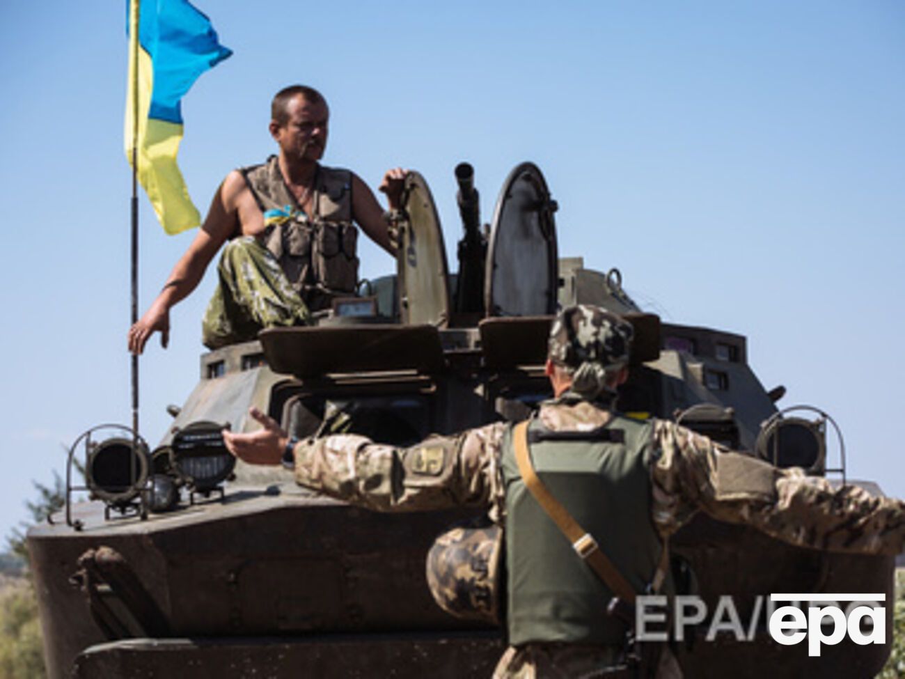 Лысенко: В бою за аэропорт Луганск уничтожены около 100 боевиков