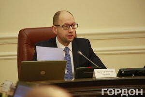 Арсений Яценюк: Точно определить убытки мы сейчас не можем – только с фотографий спутников