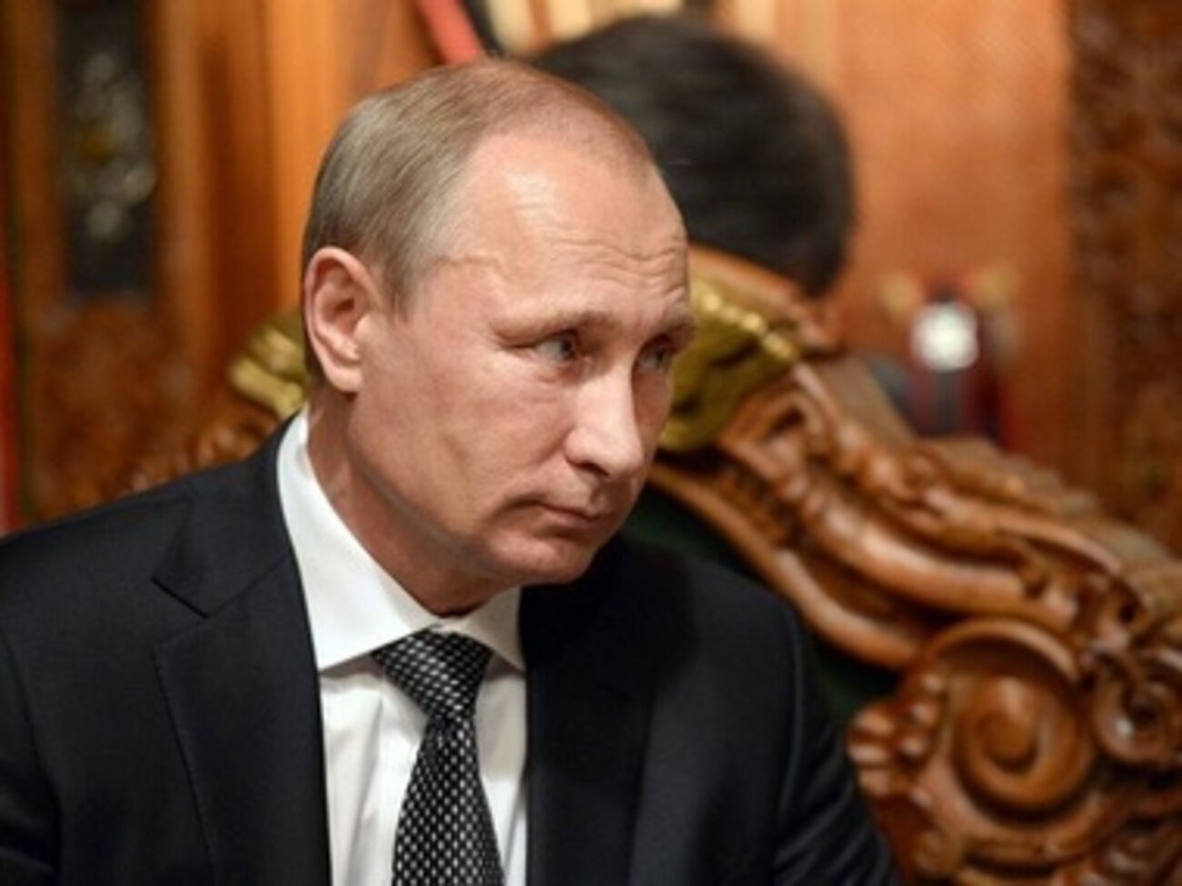 Владимир Путин предложил прекратить огонь и обменять задержанных по формуле "всех на всех"