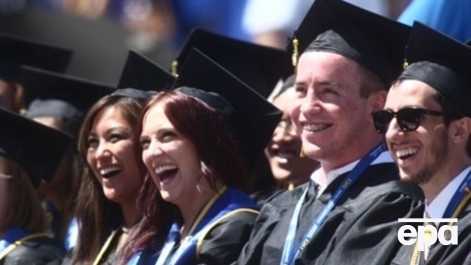 Сексуальная жизнь калифорнийских студентов будет регулироваться законом "Да значит да"