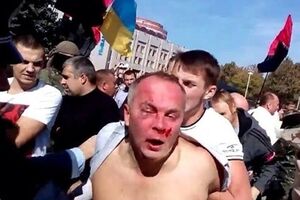 Нестору Шуфричу не удалось мирно поговорить с активистами