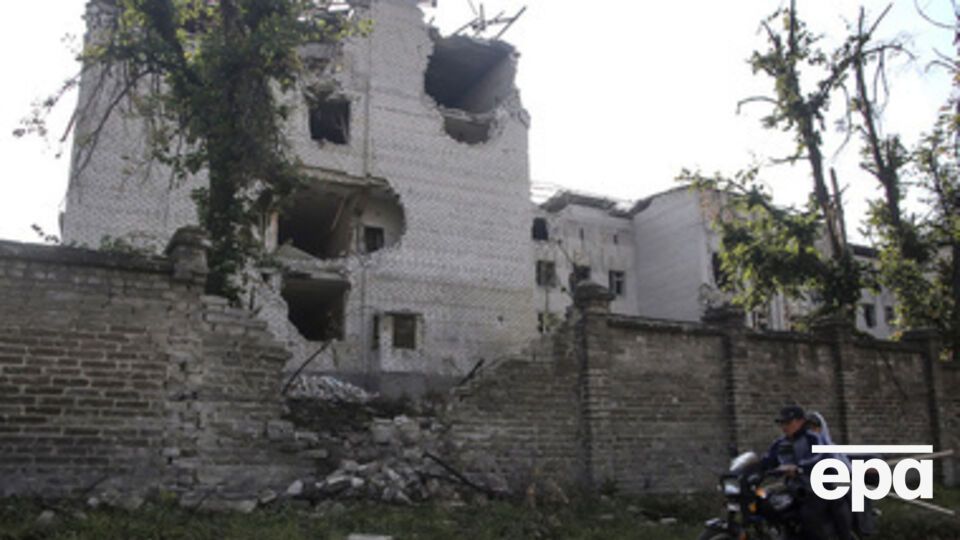 В Донецке раздаются залпы тяжелых орудий