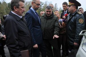 Арсен Аваков и Арсений Яценюк проверили готовность Нацгвардии к зиме