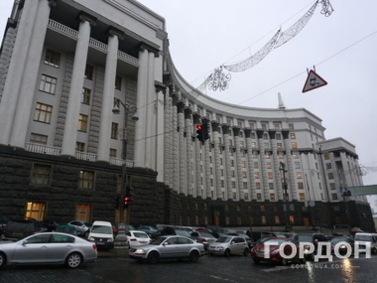 Заседание запланировано на 12.00 1 октября