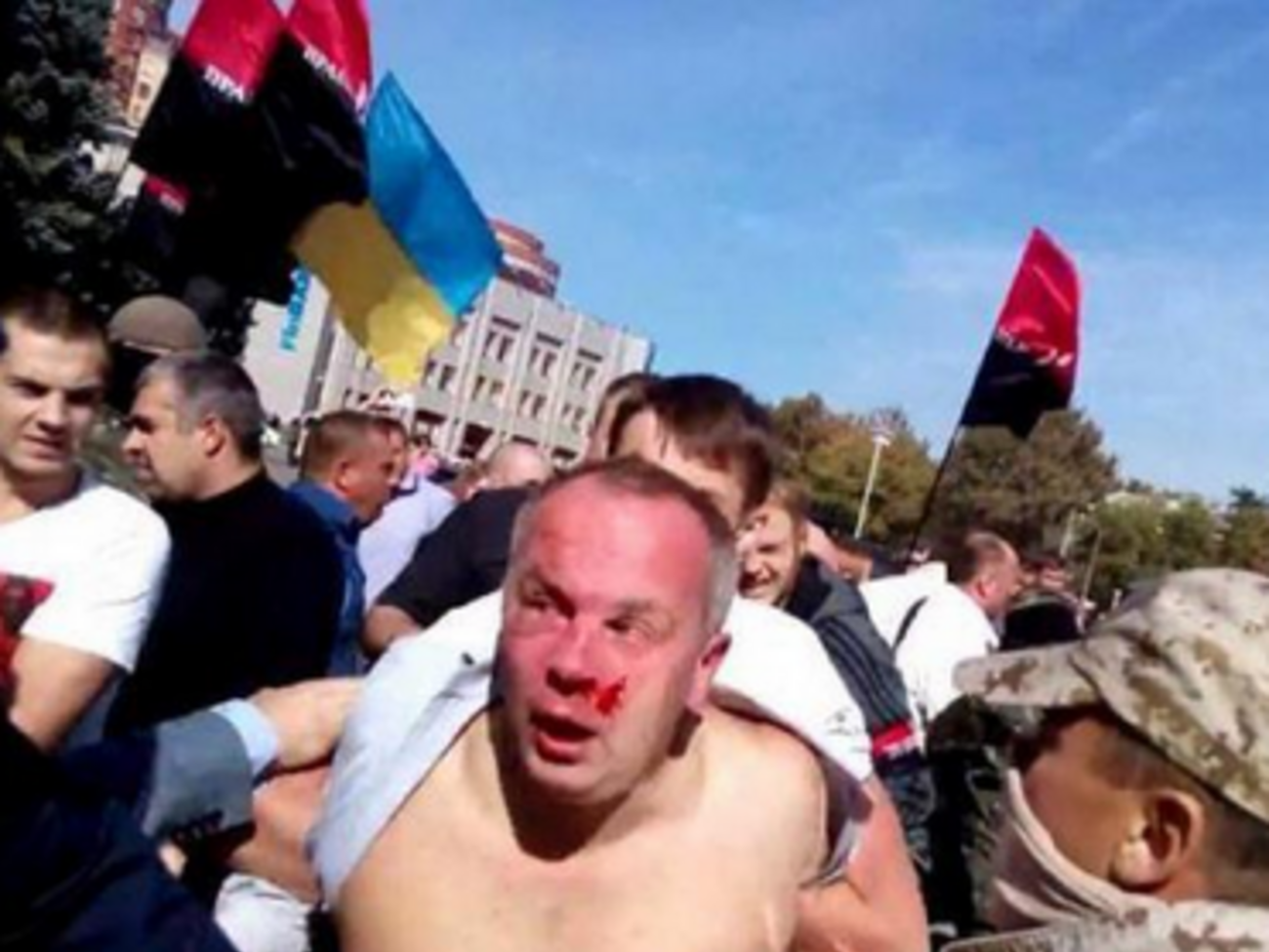 Шуфричу сильно досталось от недовольных граждан