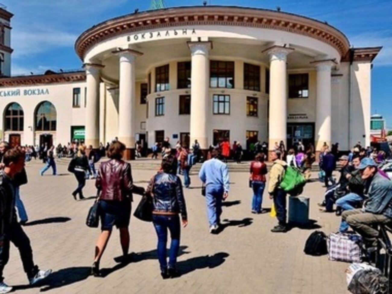 В Киеве снова "минировали" станцию метро "Вокзальная"