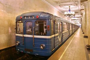 На станции метро "Петровка" ищут взрывчатку