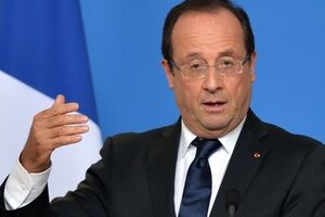 Олланд: Франция не будет приостанавливать выполнение контракта, но поставлять корабли не будет
