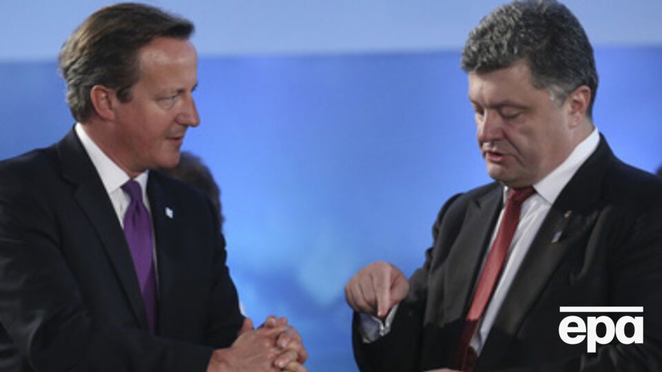 Порошенко поблагодарил госсекретаря США за солидарную позицию и поддержку