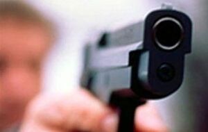 Водитель устроил перестрелку на дороге "Киев---Чоп"