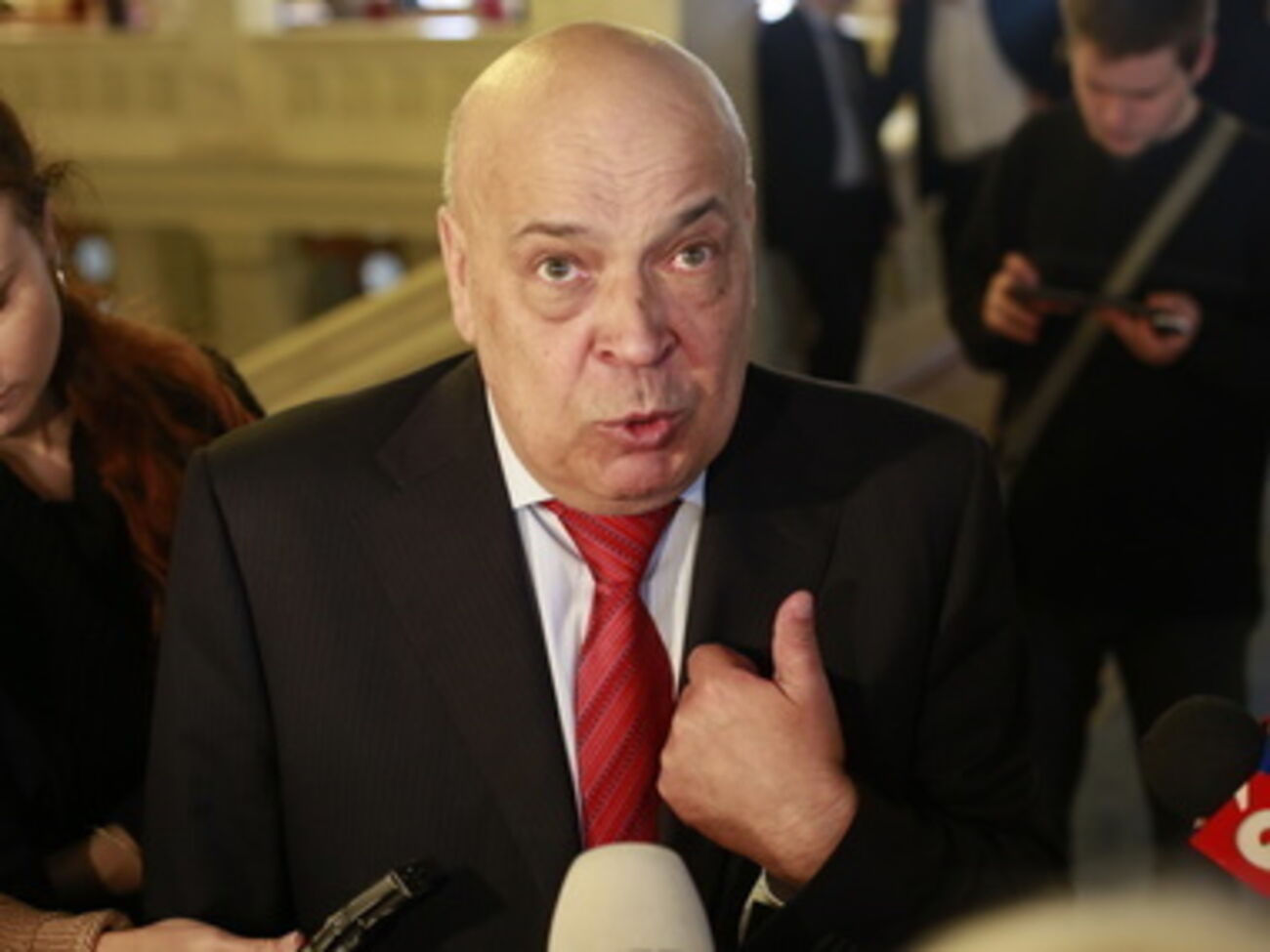 Украденные в резульате коррупционных схем деньги Януковича зависли на зарубежных счетах