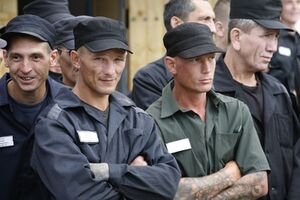 Заключенные не смогут воевать вместо отбывания наказания в тюрьме