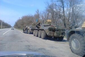 Госпогранслужба: В сторону Мариуполя прошла колонна из 20 танков под флагами "ДНР"