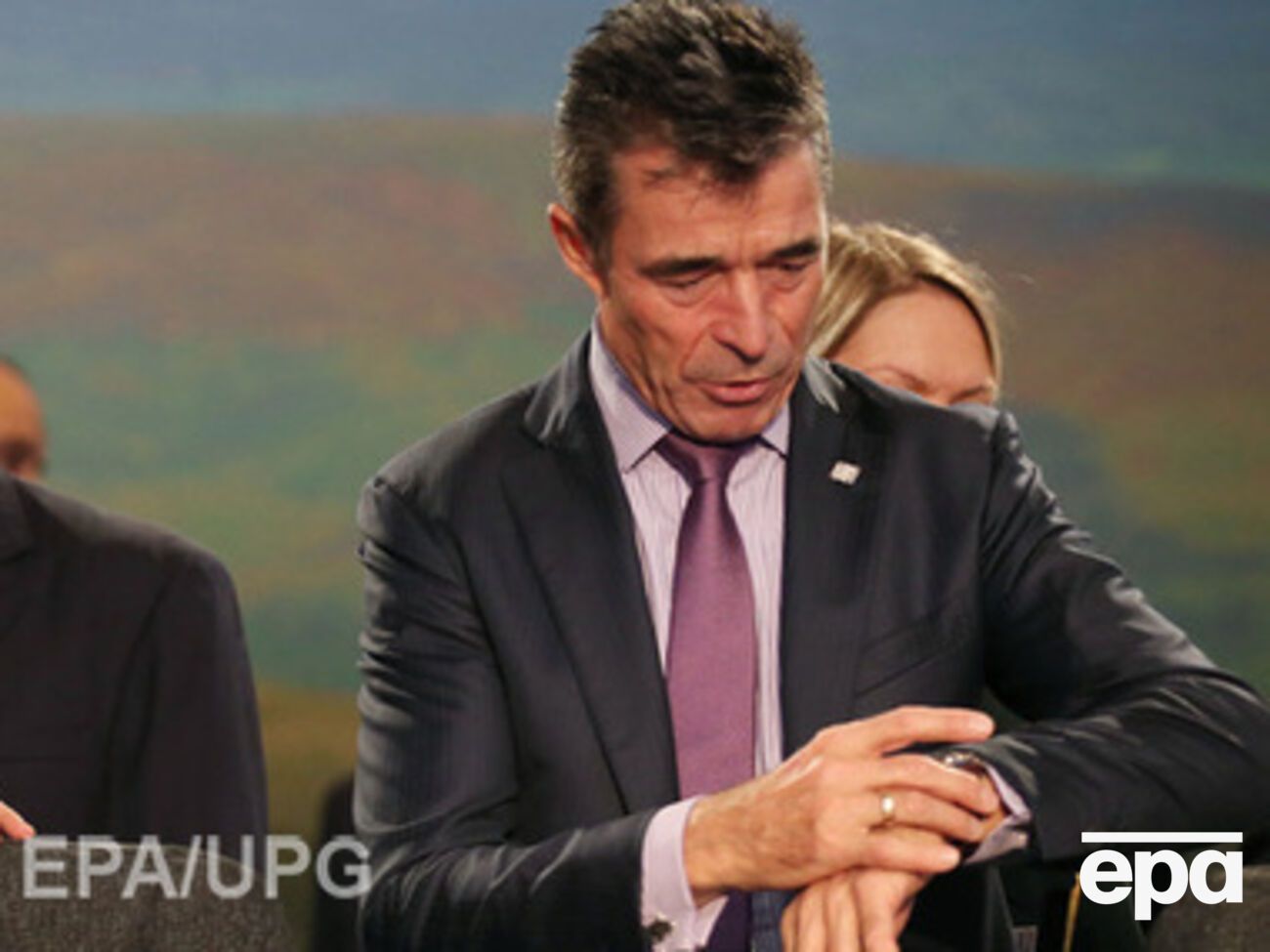 Андерс Фог Расмуссен руководил НАТО с августа 2009 г.