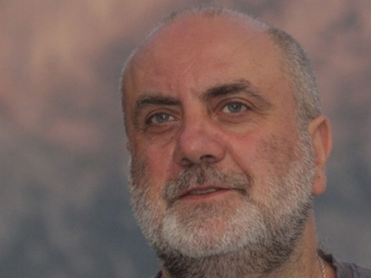 Владимир Мирзоев: Бессмысленно создавать новую псевдоимперию, она нежизнеспособна