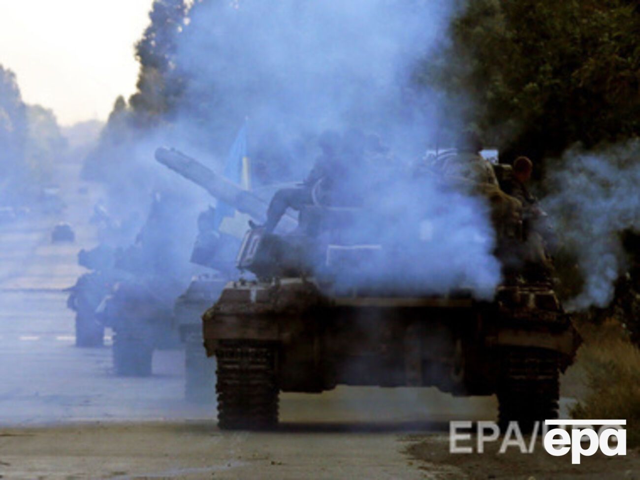 После объявленного "перемирия" 50 российских танков пытались напугать и спровоцировать украинскую бригаду