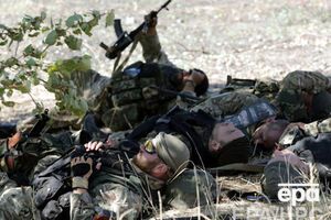 Бойцы батальона "Азов" на привале