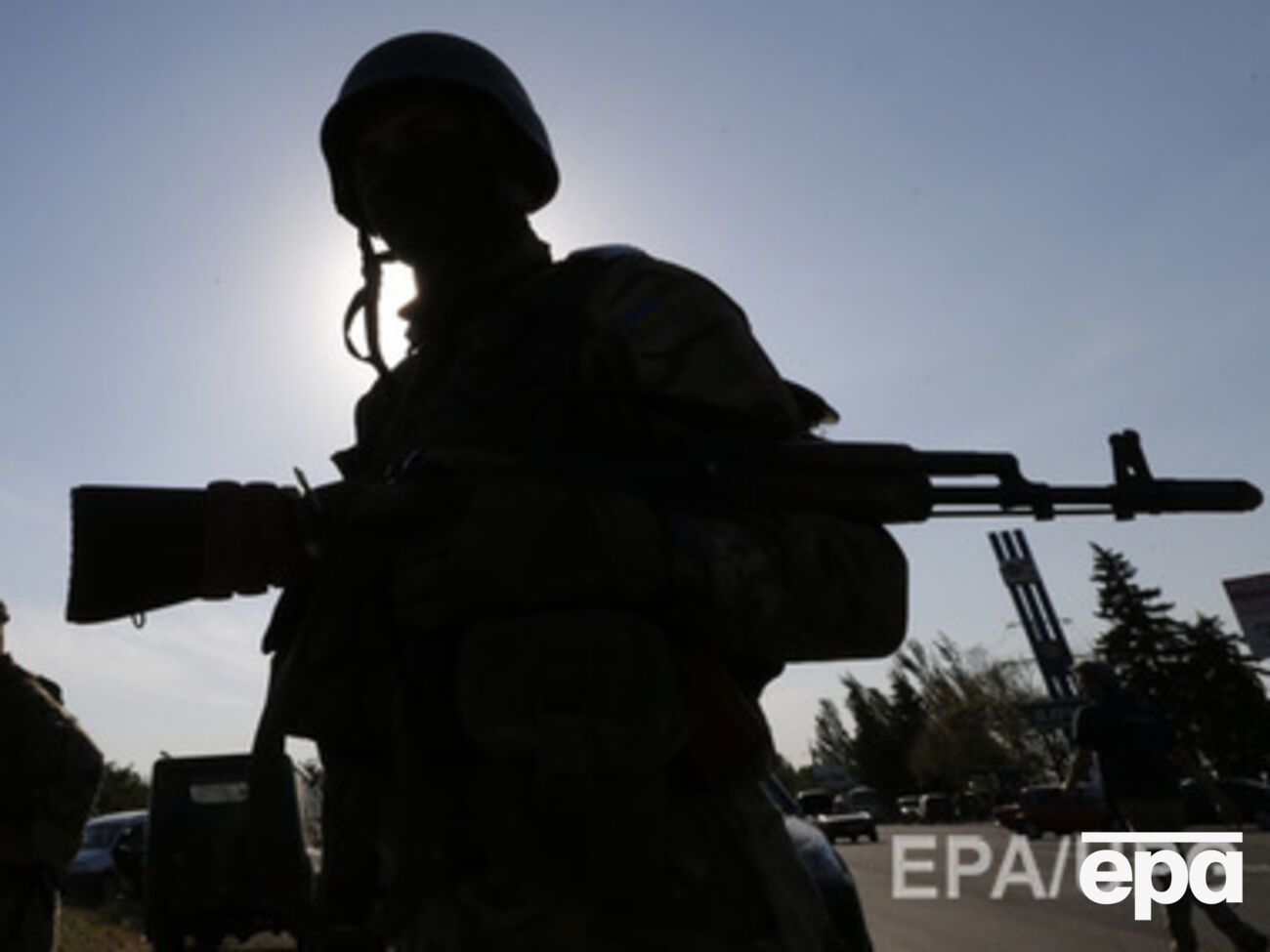 Боевики пытают местных жителей, которых считают "врагами народа"