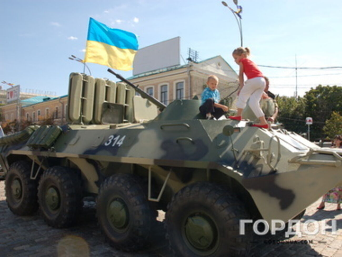 Один из организаторов акции: Харьков должен быть готов к вторжению российских войск: до границы с соседним государством тут всего сорок километров
