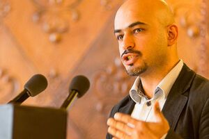 Мустафа Найем принял участие в освобождении заложников в Донецке