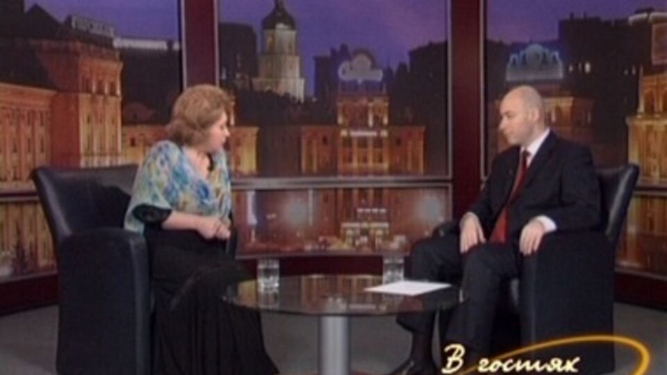 Нина Карпачева: "Будь моя воля, – сказал мне высокопоставленный чиновник времен Кучмы, – я бы с удовольствием закатал вас катком в асфальт"