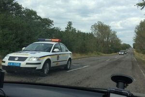 Кортеж президента на пути в Мариуполь