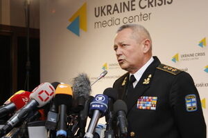 Тенюх призвал Киев готовиться к масштабному вторжению России