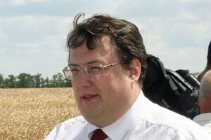 Геращенко: Комбат Семенченко в своем блоге пишет патриотические и правдивые вещи