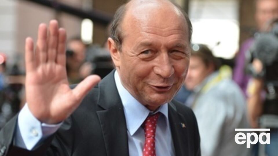 Бэсеску подготовился на случай возможной атаки России