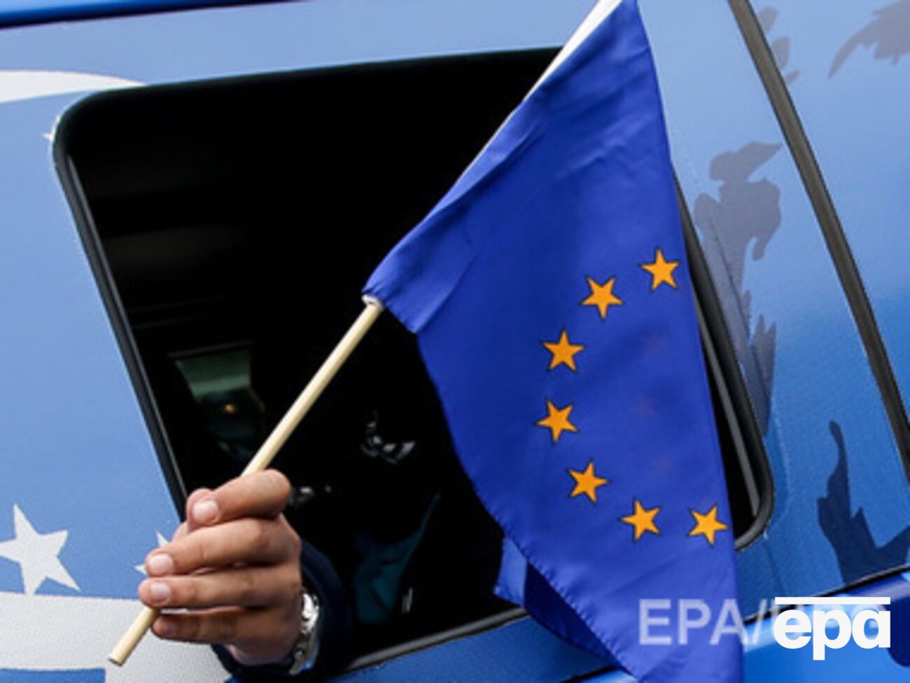 Соглашение войдет в действие с 1 ноября, если будет синхронно ратифицировано в Киеве