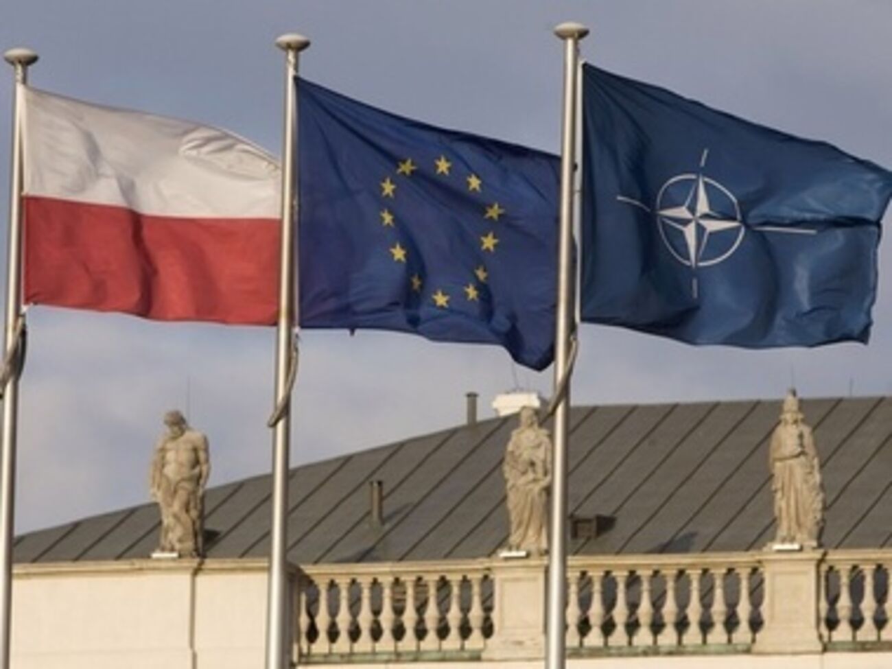 Штаб-квартира сил быстрого реагирования НАТО разместится в Польше