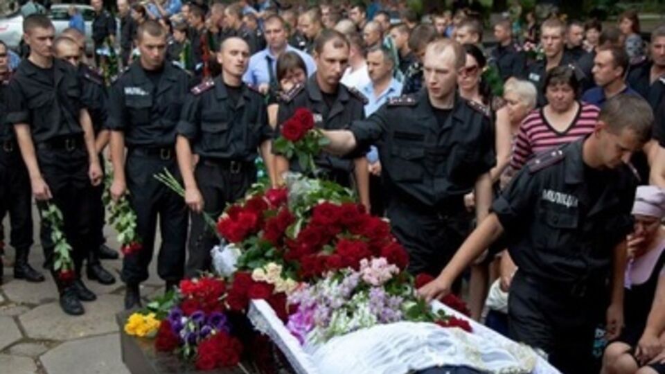 Коммунальные ритуальные службы Киева не могут предоставлять бесплатно ритуальные услуги