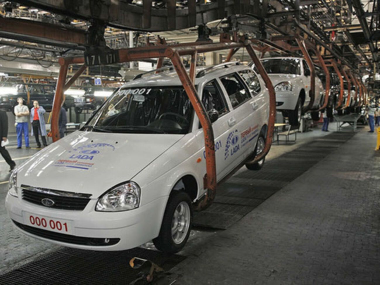 В России падают продажи автомобилей