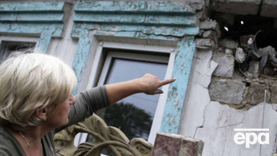 Местные жители сообщают об обстрелах