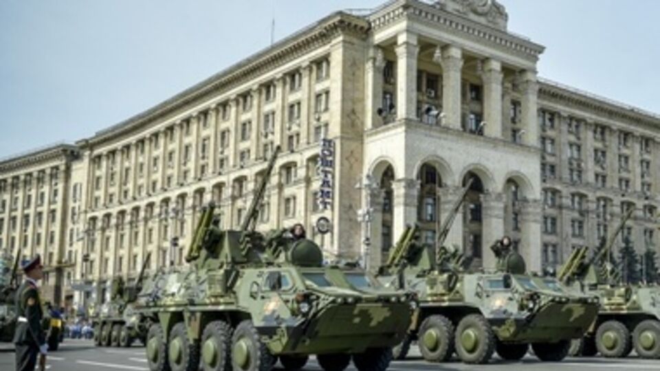 Для обеспечения сил АТО Минобороны передало технику и оружие на сумму около 310 млн грн