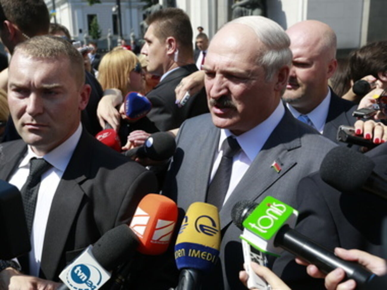 Александр Лукашенко: В&nbsp;Украине идет братоубийственная война, я уже не единожды об этом говорил