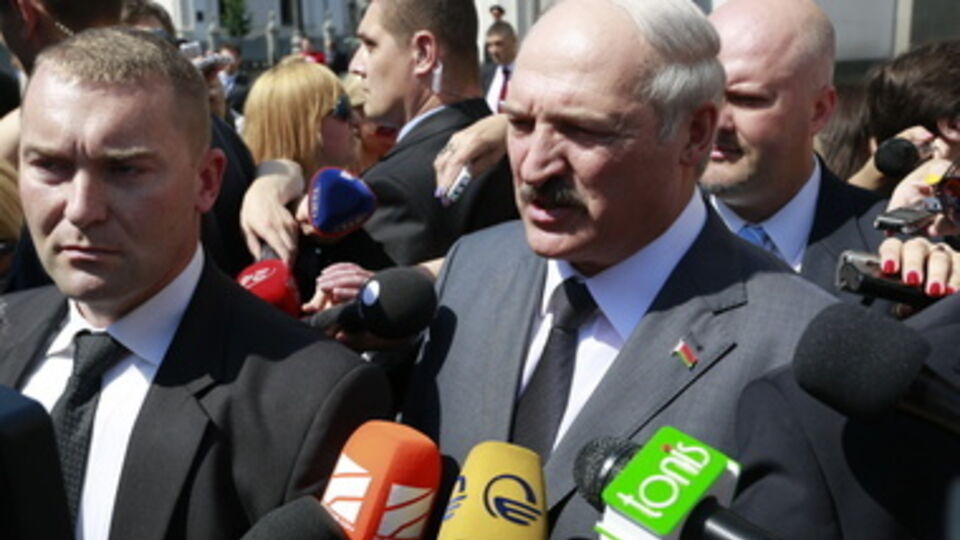 Александр Лукашенко: В Украине идет братоубийственная война, я уже не единожды об этом говорил