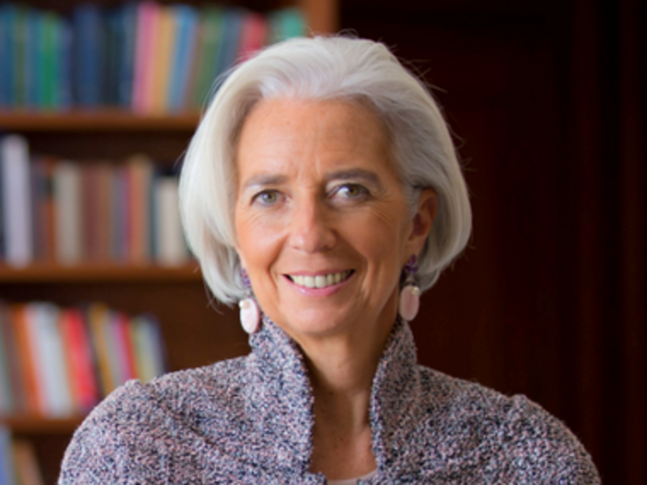 Лагард: Экономический рост является слишком слабым, уязвимым и неравномерным