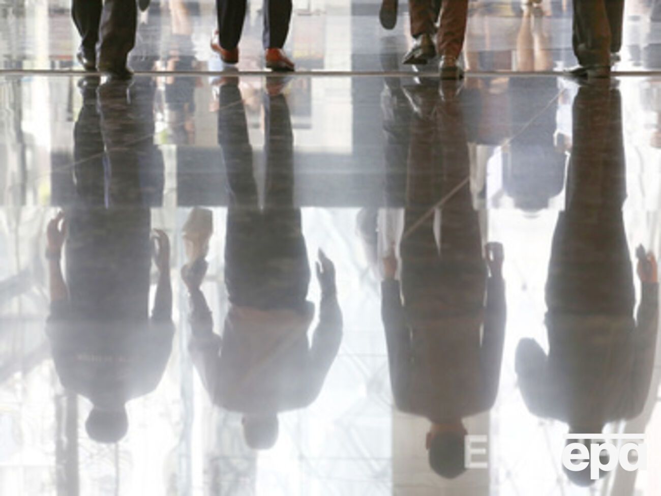 Опрос проводился в среде офисных работников