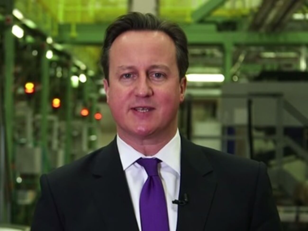 Кэмерон сравнил Англию с работающим заводом Европы