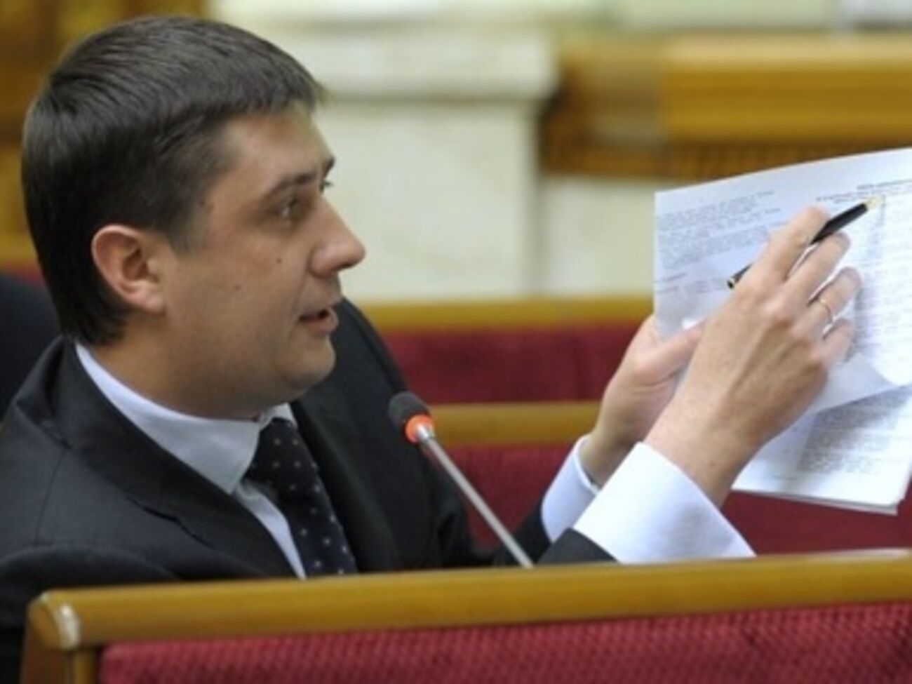 Кириленко предложит Кабмину прекратить вещание антиукраинских телеканалов