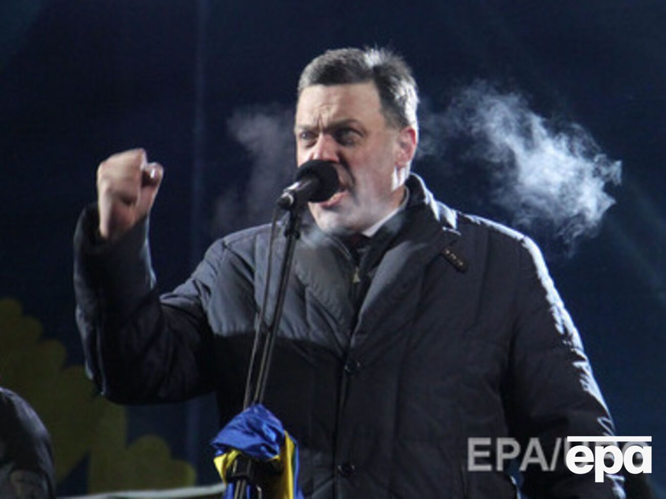 Тягнибок требует вернуть звание Героя Украины Степану Бандере