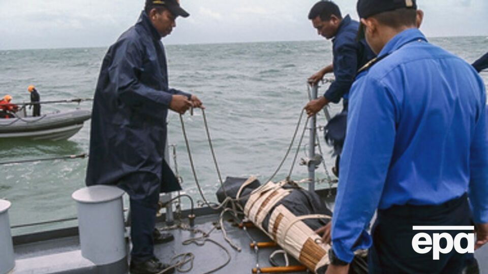 Эксперты смогут проанализировать "черный ящик" самолета