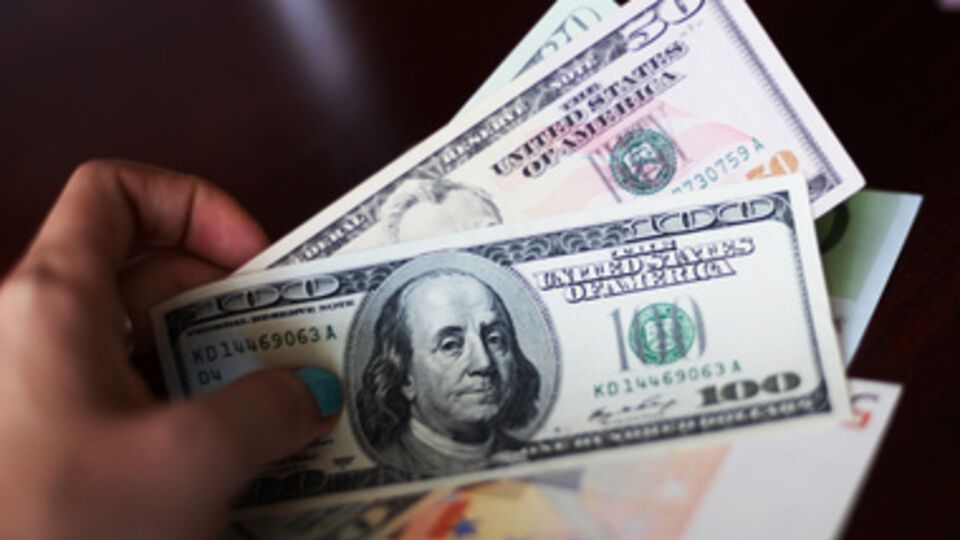 СМИ оценили возможность дефолта в Украине