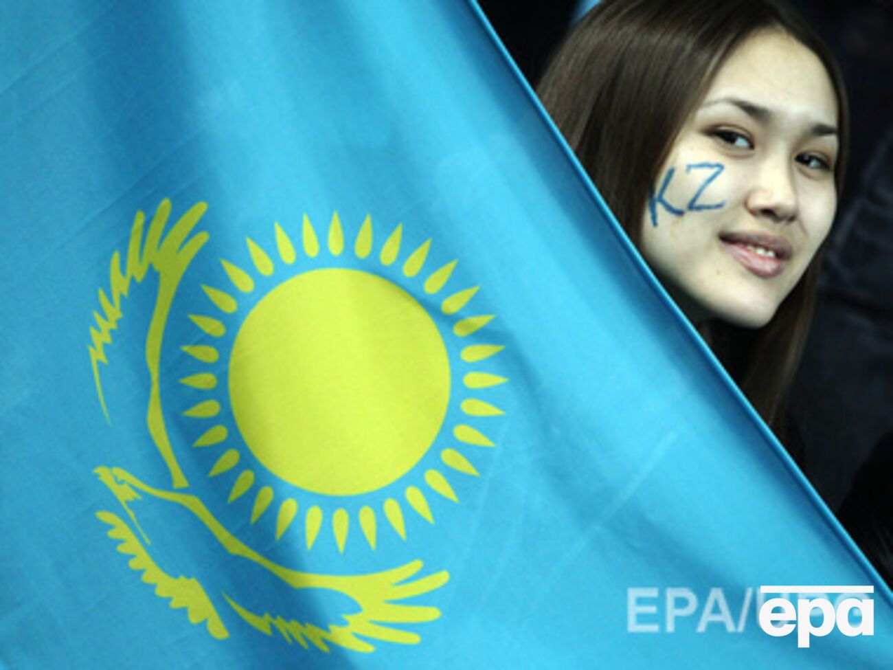 Казахстан передал гуманитарную помощь Донбассу в Северодонецке