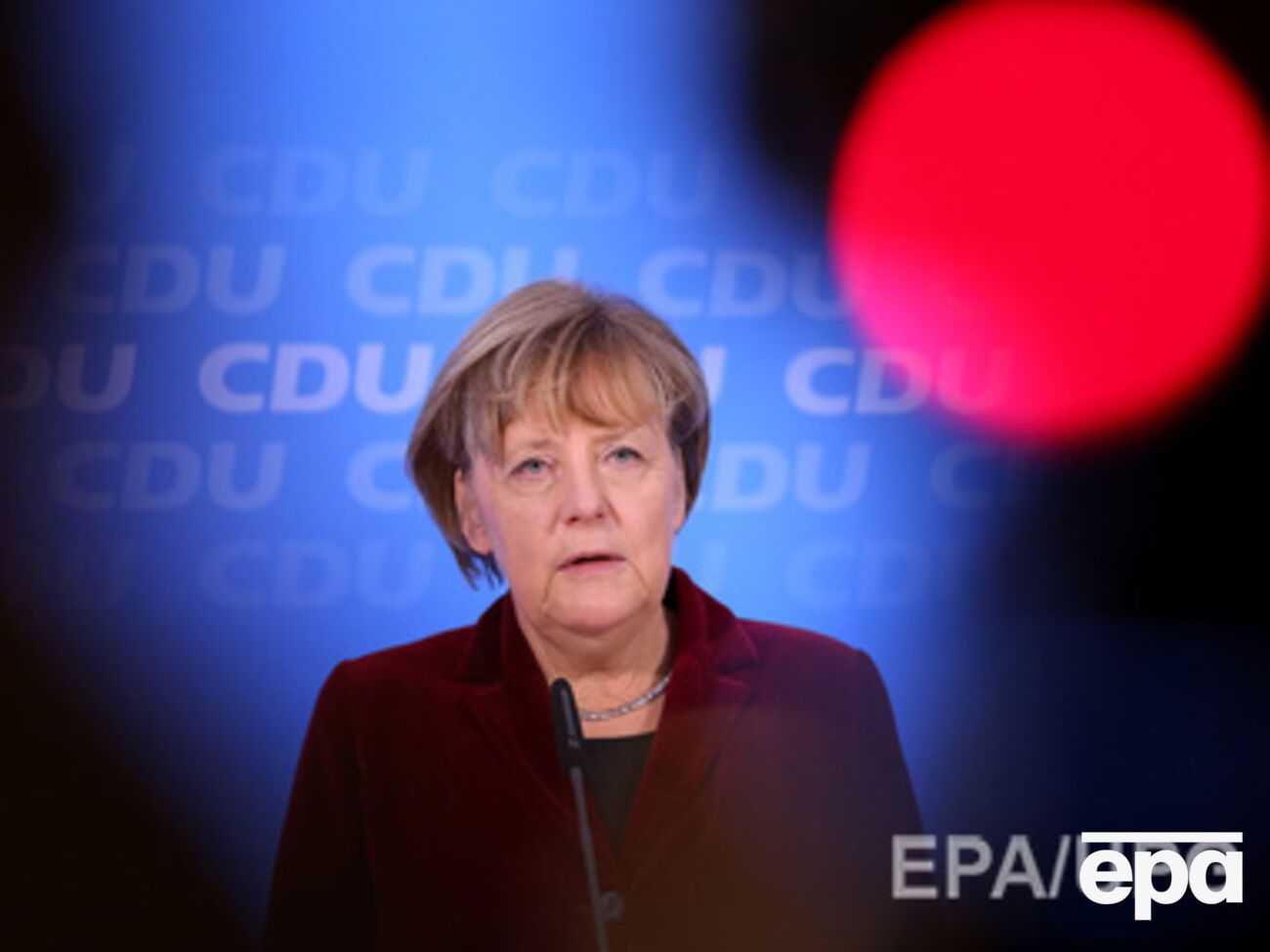 Меркель призвала Европу к единству